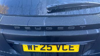 Peugeot 2008 1.2 HYBRID GT SUV 5dr Petrol Hybrid e-DSC6 Euro 6 (s/s) (136 ps)