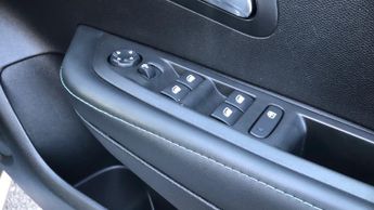 Peugeot 208 50kWh Allure Premium Hatchback 5dr Electric Auto (7kW Charger) (