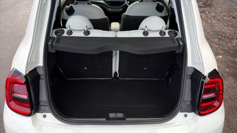 Fiat 500E 42kWh Hatchback 3dr Electric Auto (118 ps)
