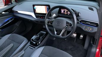 Volkswagen Id.4 Pure 52kWh Life SUV 5dr Electric Auto (148 ps)