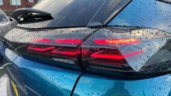 Peugeot 2008 54kWh Allure SUV 5dr Electric Auto (7kW Charger) (156 ps)