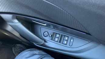 Peugeot 2008 1.2 PureTech GT Line SUV 5dr Petrol EAT Euro 6 (s/s) (130 ps)