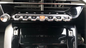 Peugeot 208 50kWh GT Premium Hatchback 5dr Electric Auto (7kW Charger) (136 