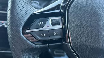 Peugeot 2008 50kWh GT SUV 5dr Electric Auto (7kW Charger) (136 ps)