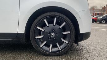 Honda Honda E 35.5kWh Advance Hatchback 5dr Electric Auto (17in Alloy) (154 ps