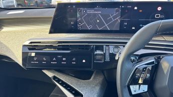 Peugeot 3008 73kWh GT SUV 5dr Electric Auto (210 ps)
