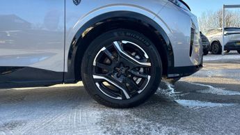 Peugeot 3008 73kWh GT SUV 5dr Electric Auto (210 ps)