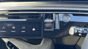 Peugeot 3008 73kWh GT SUV 5dr Electric Auto (210 ps)