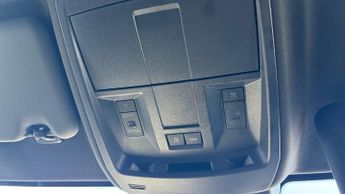 Peugeot 3008 73kWh GT SUV 5dr Electric Auto (210 ps)