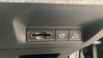 Peugeot 3008 73kWh GT SUV 5dr Electric Auto (210 ps)