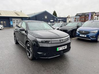 Vauxhall Grandland Electric 73kWh Ultimate SUV 5dr Electric Auto (213 ps)