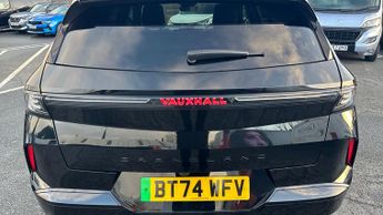 Vauxhall Grandland Electric 73kWh Ultimate SUV 5dr Electric Auto (213 ps)