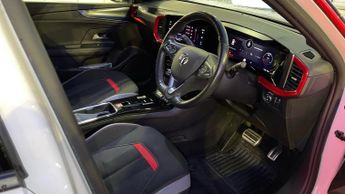 Vauxhall Mokka Electric 50kWh SRi Nav Premium SUV 5dr Electric Auto (136 ps)