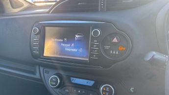 Toyota Yaris 1.5 VVT-h Excel Hatchback 5dr Petrol Hybrid E-CVT Euro 6 (s/s) (