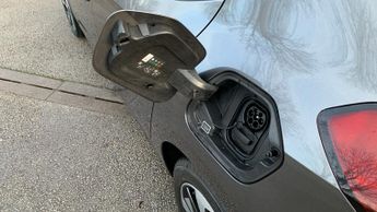 Vauxhall Corsa Electric 50kWh SE Nav Hatchback 5dr Electric Auto (7.4Kw Charger) (136 ps