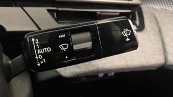 Peugeot 3008 73kWh GT SUV 5dr Electric Auto (210 ps)