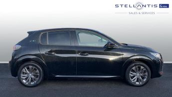 Peugeot 208 50kWh Allure Premium Hatchback 5dr Electric Auto (136 ps)