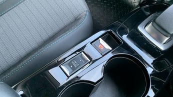 Peugeot 208 50kWh Allure Premium Hatchback 5dr Electric Auto (136 ps)
