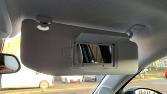 Peugeot 208 50kWh Allure Premium Hatchback 5dr Electric Auto (136 ps)