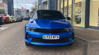 Vauxhall Astra Electric 54kWh Ultimate Hatchback 5dr Electric Auto (156 ps)