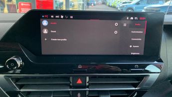 Citroen C4 50kWh e-series Hatchback 5dr Electric Auto (7.4kW Charger) (136 