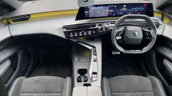 Peugeot 3008 73kWh GT SUV 5dr Electric Auto (210 ps)