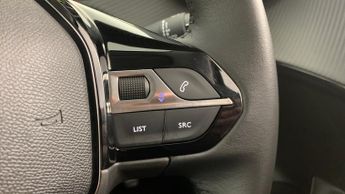 Peugeot 208 50kWh E-Style Hatchback 5dr Electric Auto (7.4kW Charger) (136 p