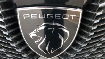 Peugeot 3008 73kWh GT SUV 5dr Electric Auto (210 ps)