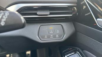 Volkswagen Id.4 Pure 52kWh Life SUV 5dr Electric Auto (148 ps)