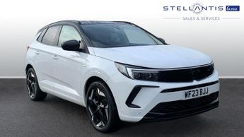 Vauxhall Grandland 1.6 14.2kWh GSe SUV 5dr Petrol Plug-in Hybrid Auto AWD Euro 6 (s