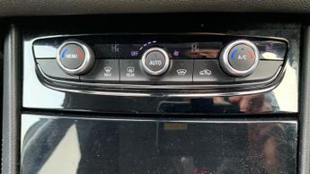 Vauxhall Grandland 1.6 14.2kWh GSe SUV 5dr Petrol Plug-in Hybrid Auto AWD Euro 6 (s