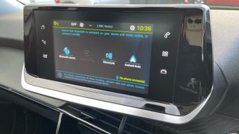 Peugeot 2008 50kWh Allure Premium SUV 5dr Electric Auto (136 ps)