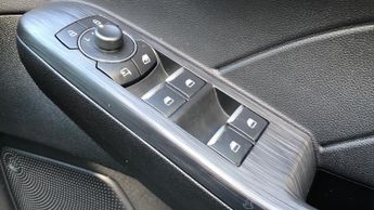 Ford Kuga 2.5h Duratec ST-Line X Edition SUV 5dr Petrol Hybrid CVT Euro 6 