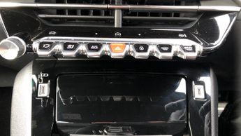 Peugeot 2008 50kWh GT SUV 5dr Electric Auto (7kW Charger) (136 ps)