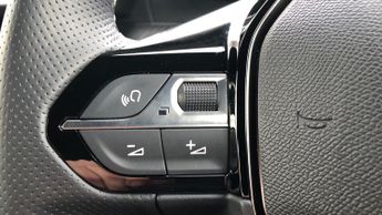 Peugeot 2008 50kWh GT SUV 5dr Electric Auto (7kW Charger) (136 ps)
