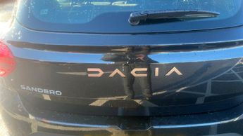 Dacia Sandero Stepway 1.0 TCe EXTREME Hatchback 5dr Petrol CVT Euro 6 (s/s) (90 ps)