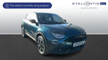 Fiat 600 1.2 MHEV La Prima SUV 5dr Petrol Hybrid e-DCT Euro 6 (s/s) (136 