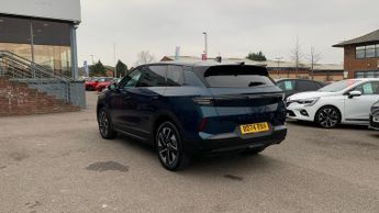 Vauxhall Grandland 1.2 GS SUV 5dr Petrol Hybrid e-DCT Euro 6 (s/s) (136 ps)