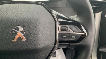 Peugeot 208 50kWh Allure Premium Hatchback 5dr Electric Auto (136 ps)