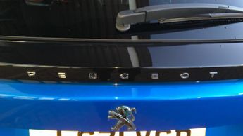 Peugeot 2008 50kWh Allure SUV 5dr Electric Auto (136 ps)