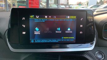 Peugeot 2008 50kWh Allure SUV 5dr Electric Auto (136 ps)
