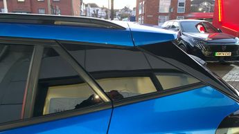 Peugeot 2008 50kWh Allure SUV 5dr Electric Auto (136 ps)