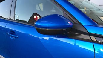 Peugeot 2008 50kWh Allure SUV 5dr Electric Auto (136 ps)