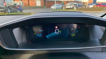 Peugeot 208 50kWh Allure Hatchback 5dr Electric Auto (136 ps)