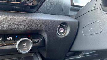 Citroen C4 50kWh Shine Hatchback 5dr Electric Auto (136 ps)