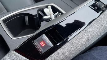 Peugeot 3008 73kWh GT SUV 5dr Electric Auto (210 ps)