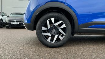 Vauxhall Mokka Electric 50kWh Elite Premium SUV 5dr Electric Auto (136 ps)