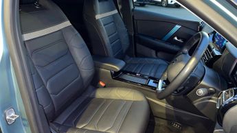 Citroen C4 50kWh Shine Plus Hatchback 5dr Electric Auto (7.4kW Charger) (13