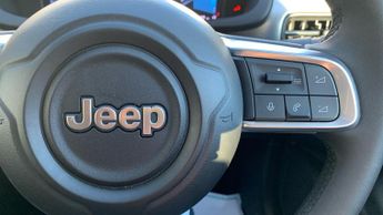 Jeep Avenger 54kWh e-Summit SUV 5dr Electric Auto (156 ps)