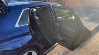 Audi A3 1.5 TFSI 35 S line Sportback 5dr Petrol S Tronic Euro 6 (s/s) (1